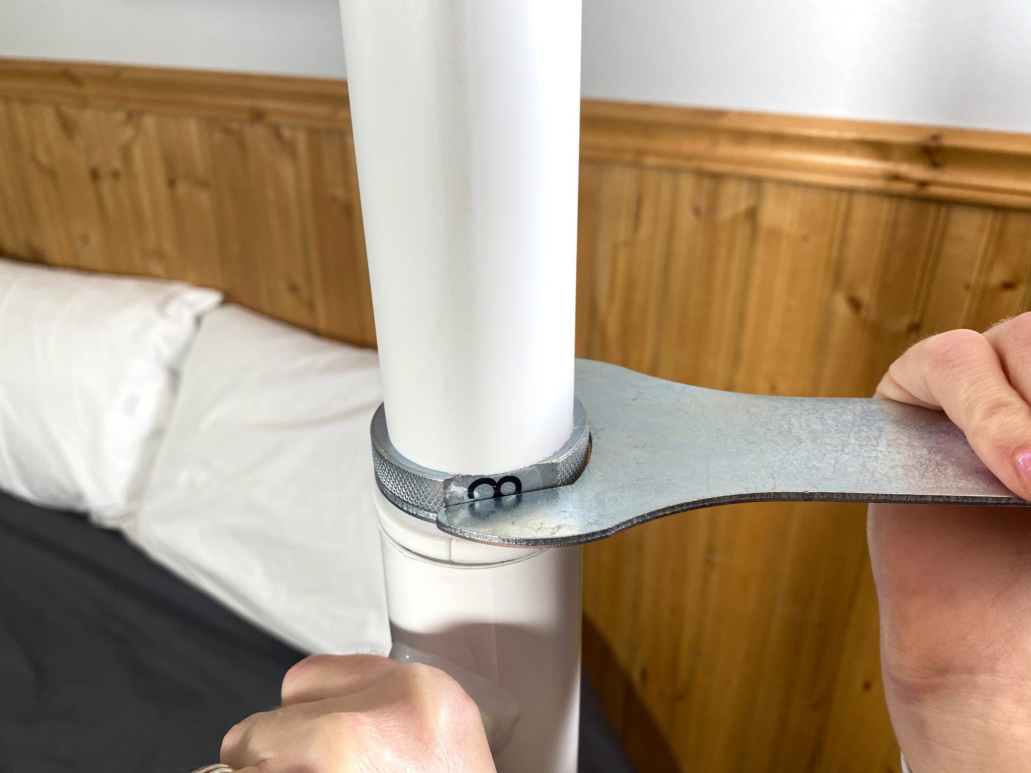 The Most Versatile No Drill Grab Bar EquipMeOT