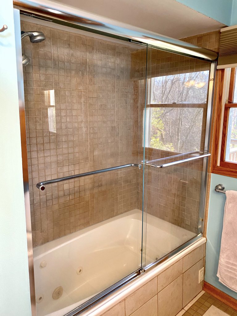 Showering After Hip Replacement - Glass Doors for Shower