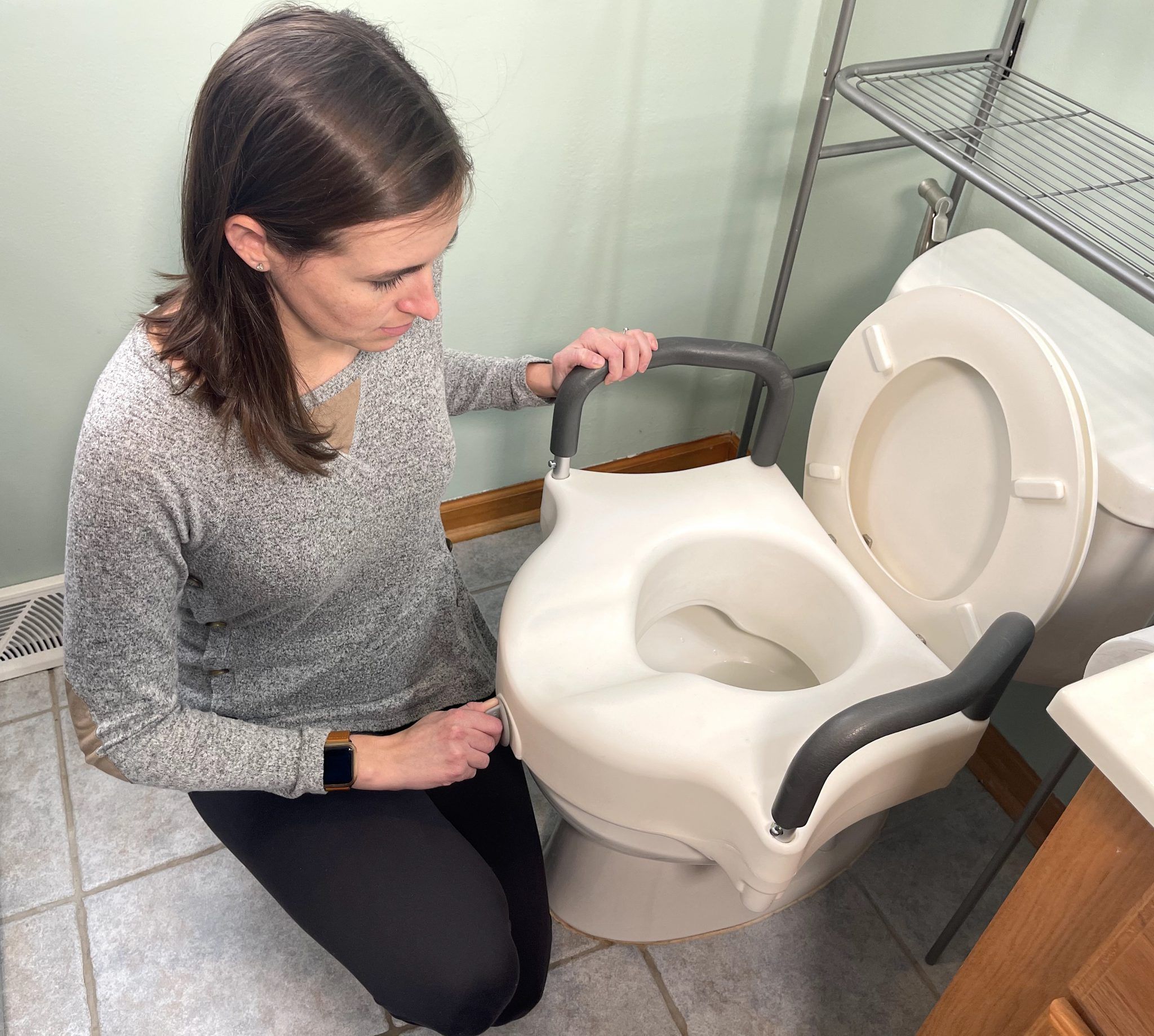 How to Install a ClampOn Raised Toilet Seat without Tools EquipMeOT